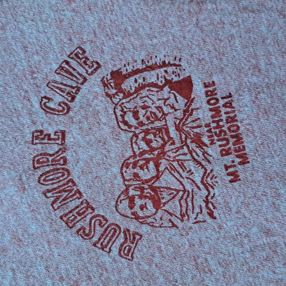 Mount Rushmore Cave Graphic Tee - Red - Picture 3 of 6